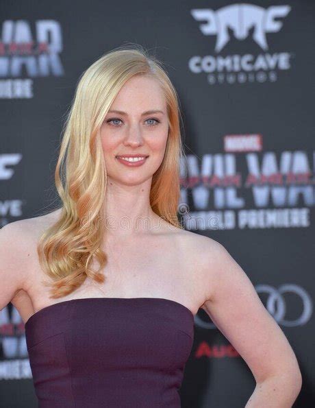 deborah ann woll naked|Deborah Ann Woll launches episode one of her D&D actual play。